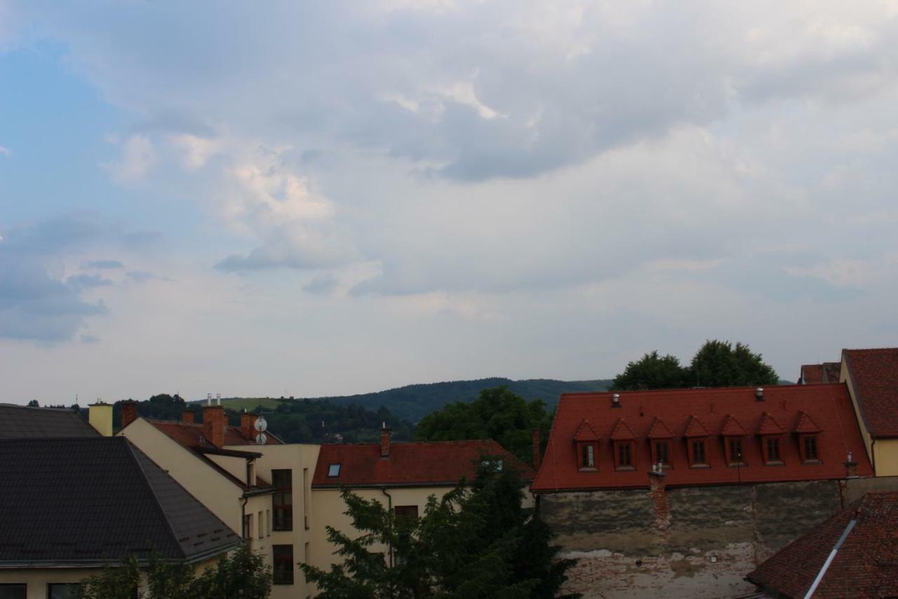 Centrum Apartman S- Dom Bardejov Extérieur photo