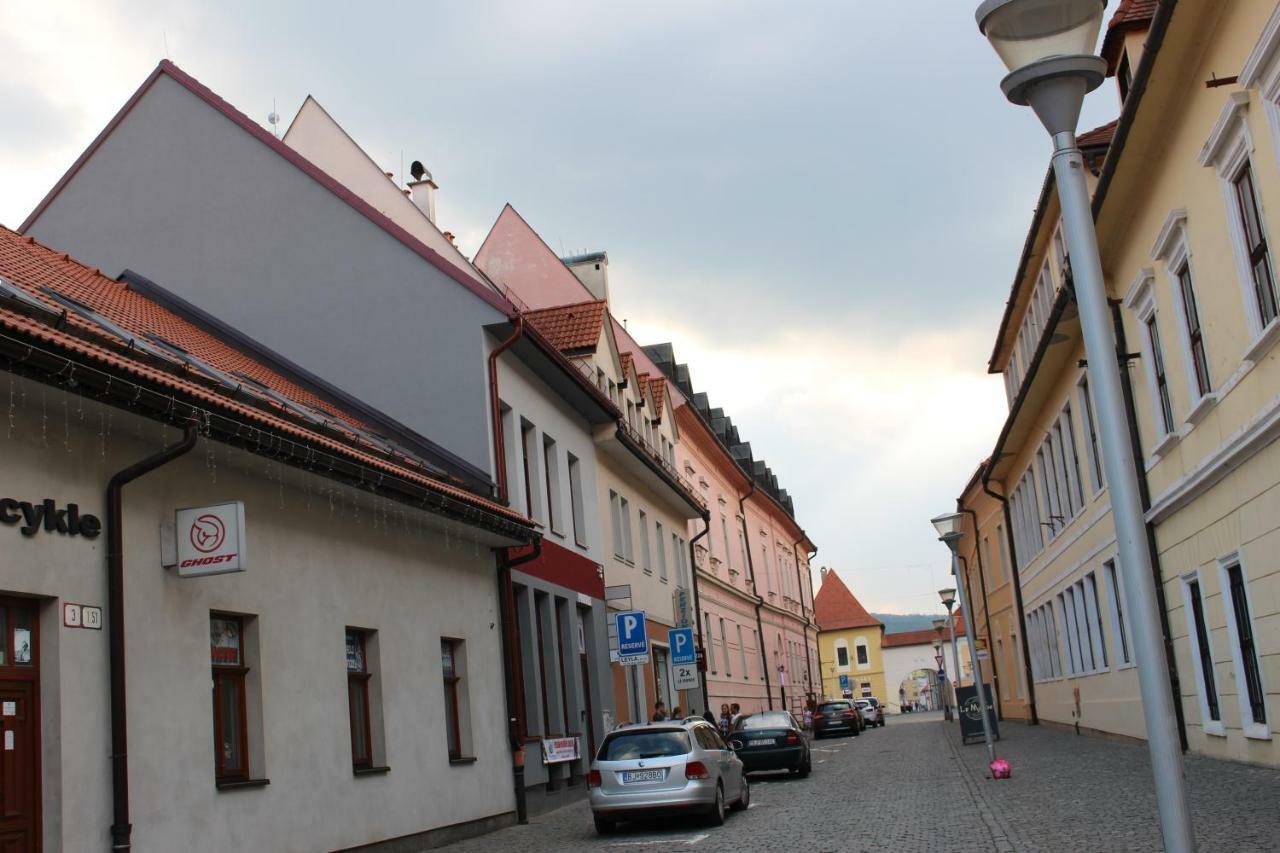 Centrum Apartman S- Dom Bardejov Extérieur photo